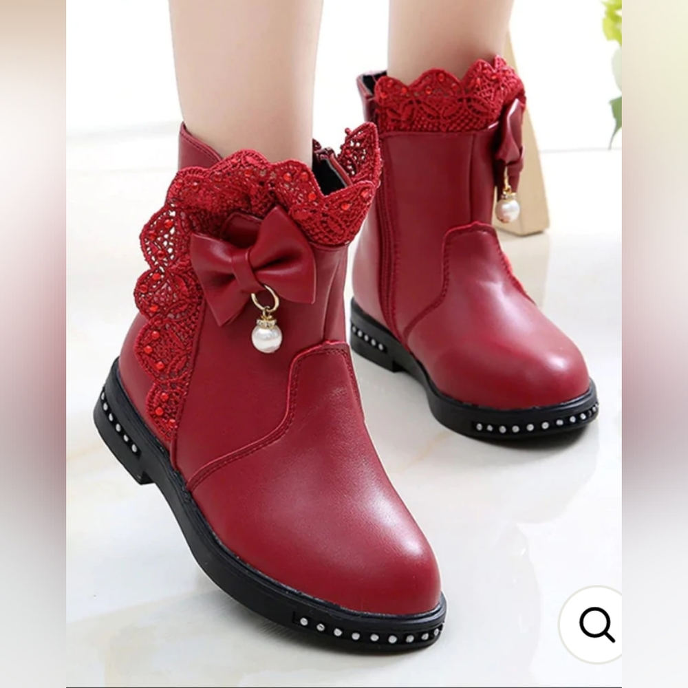 NWOT Girls Red Pearl Bow Lace Trim Ankle Boots Size 12.5